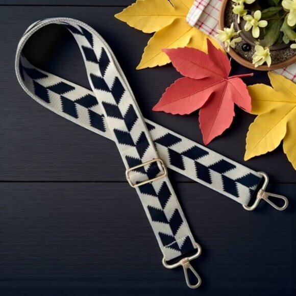 ποΈBlack & Beige Adjustable Geometric Print Purse Strap | Crossbody Replacement - Picture 1 of 10